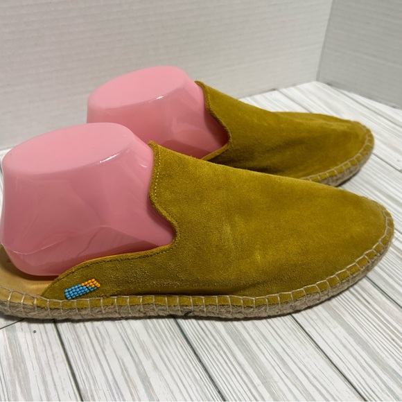 Ubuntu Women’s~Lamu mustard yellow Mules~size 10 - Picture 5 of 9